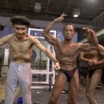 【画像】ヨガ離婚…なぜ片岡鶴太郎はヨガマスターになってしまったのか  [牛丼★]