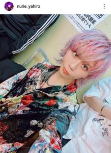 【訃報】Ｖ系バンド「ｎｕｒｉｅ」小鳥遊やひろさん、交通事故で死亡…公式ツイッターが報告　トラックに追突される  [爆笑ゴリラ★]